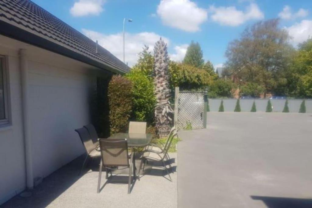 Christchurch Motel Екстер'єр фото